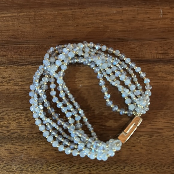 Beautiful Loft Bracelet - Picture 2 of 4